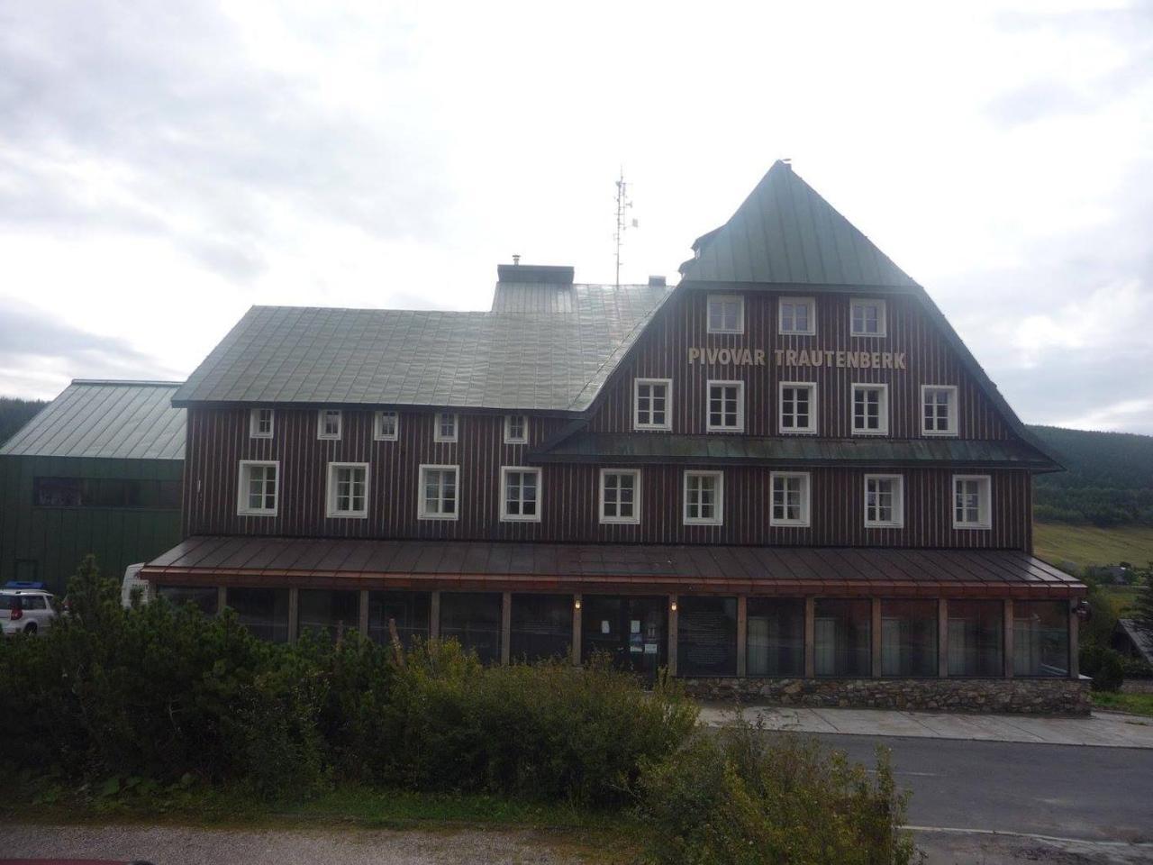 Pivovar Trautenberk Horní Malá Úpa Buitenkant foto